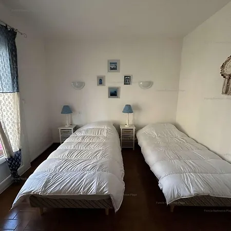 Apartment Lumineux 3 Pieces A 150m De La Avec Balcon Et Parking - Narbonne-plage - Fr-1-229b-101 *