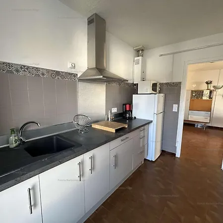 Lumineux 3 Pieces A 150m De La Avec Balcon Et Parking - Narbonne-plage - Fr-1-229b-101